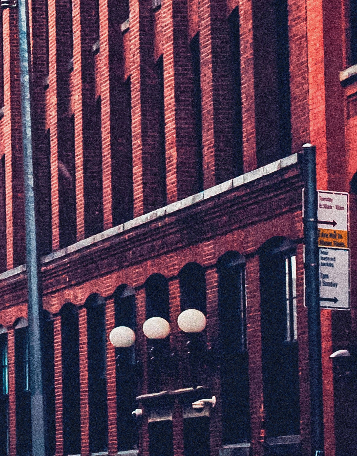 New York City Wall Mural Peel and Stick Wallpaper. Vintage Dumbo NYC. Brooklyn NY Landscape Wallpaper. #6369