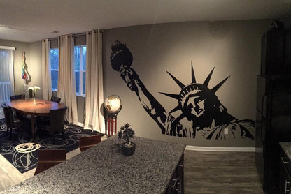 Statue of Liberty Wall Decal for Iconic New York Theme Decor. #122