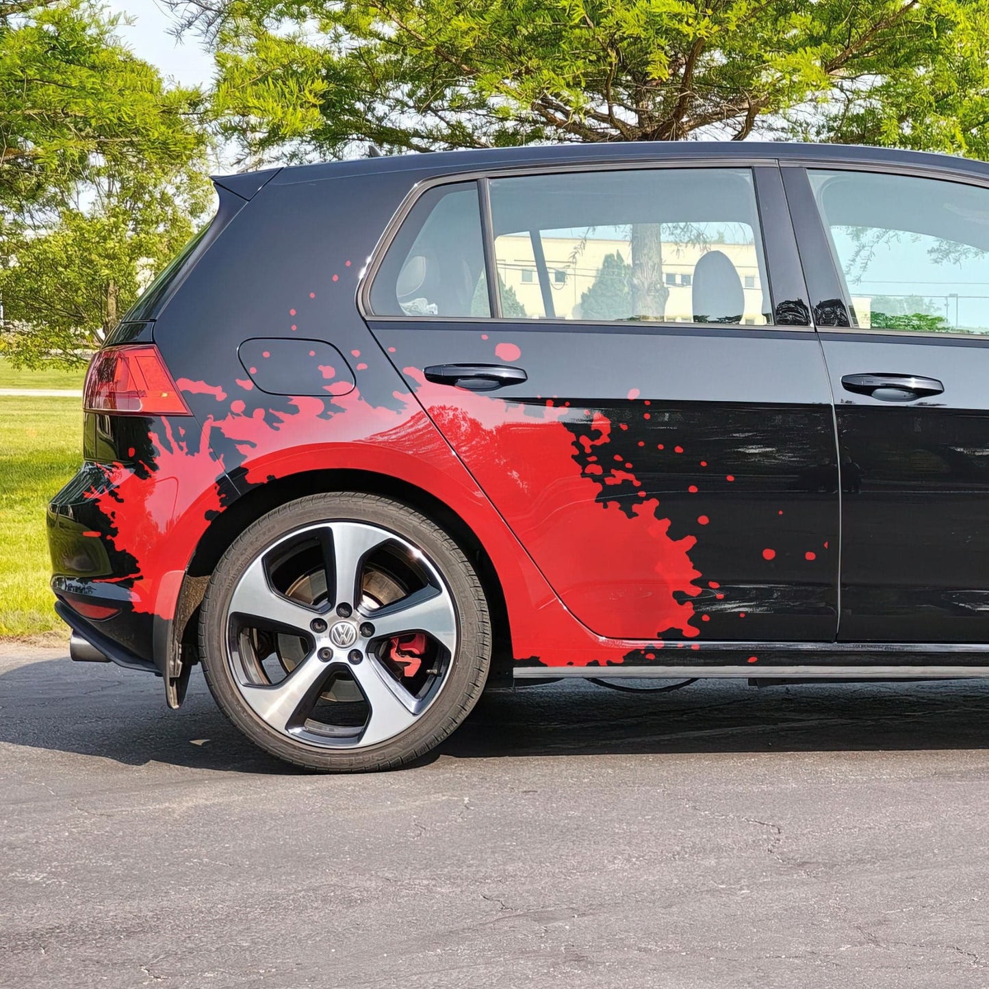 Red Blood Splatter Vinyl Graphic Car Decal. #7037