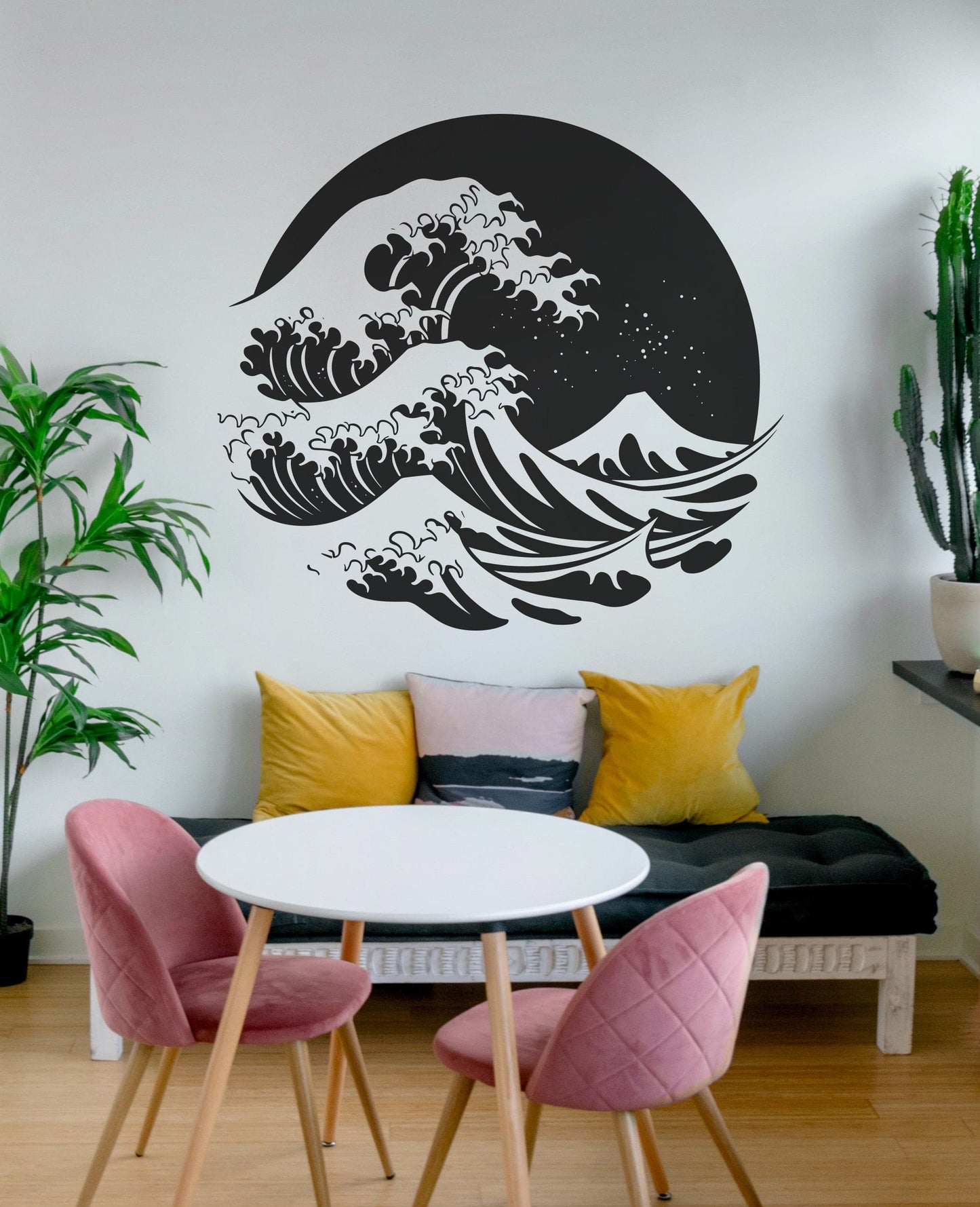Circular Japanese Ocean Great Wave Decal. #6683