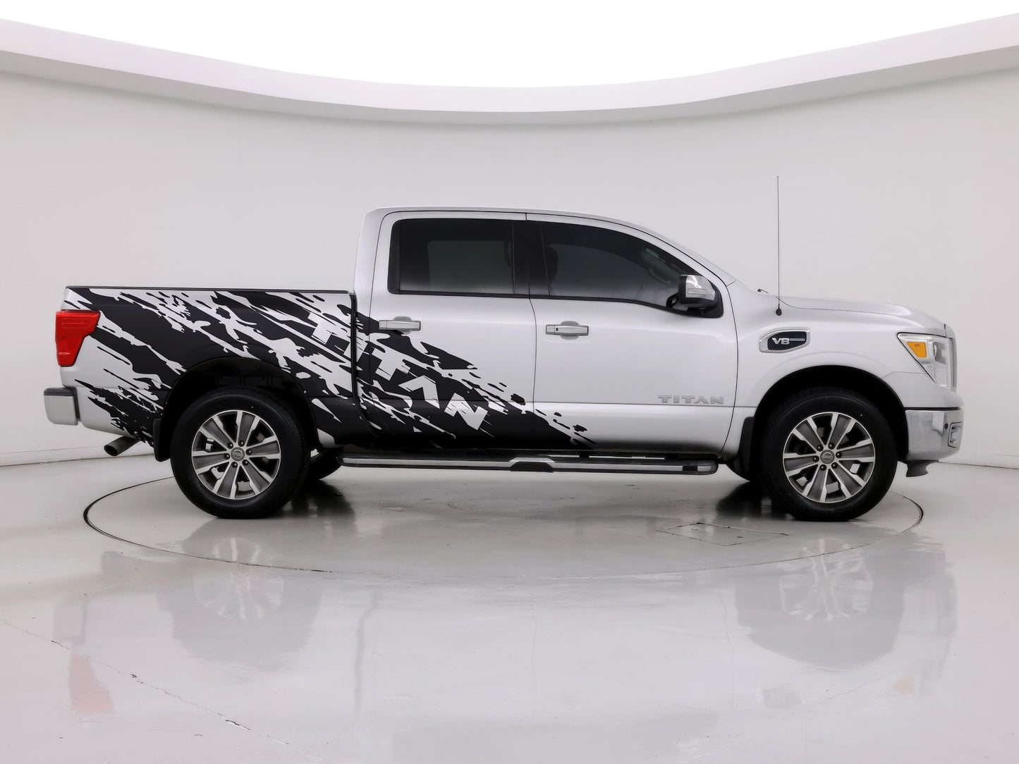 Nissan Titan Skull Mud Splash Decal. (With Skull / No Skull) #6862