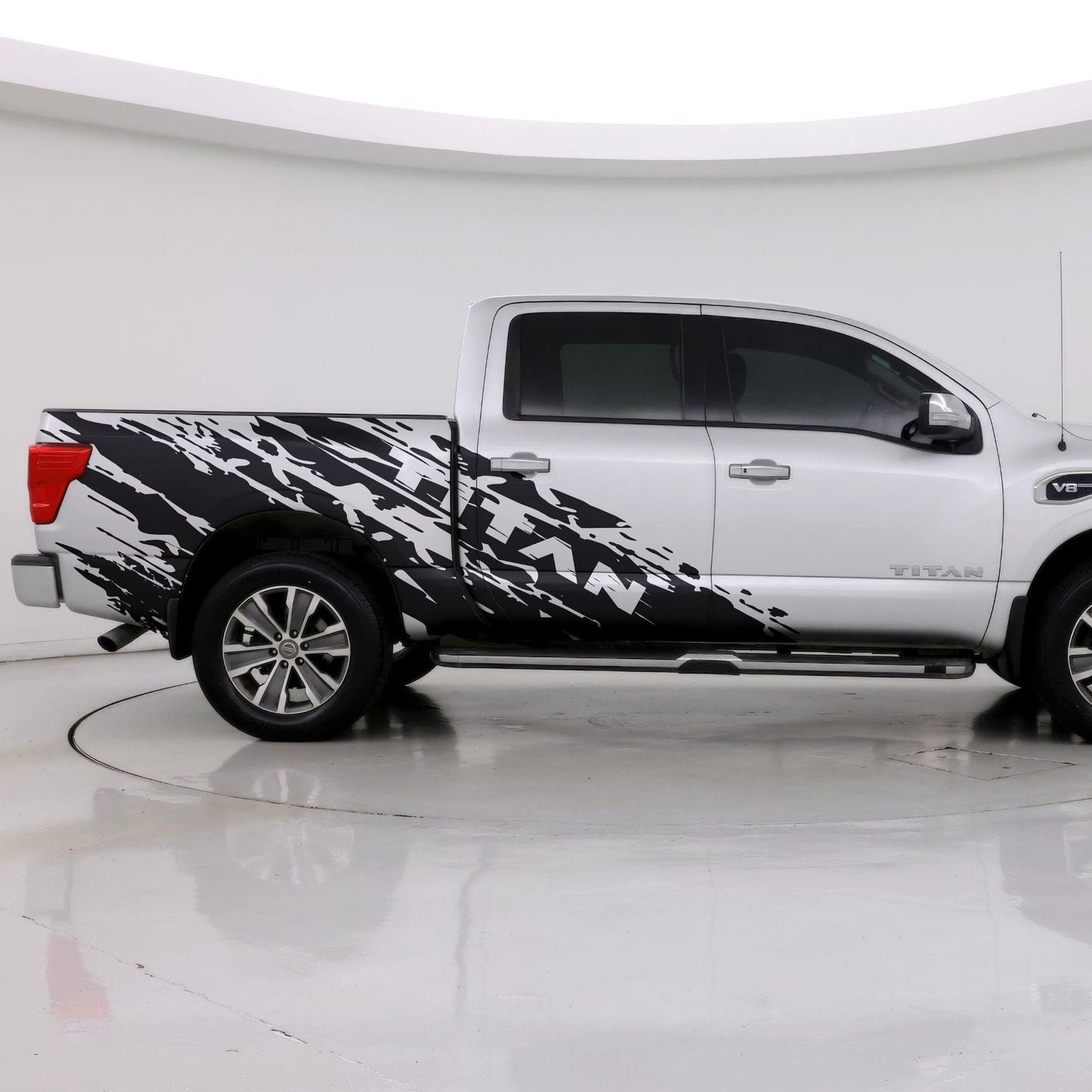 Nissan Titan Skull Mud Splash Decal. (With Skull / No Skull) #6862