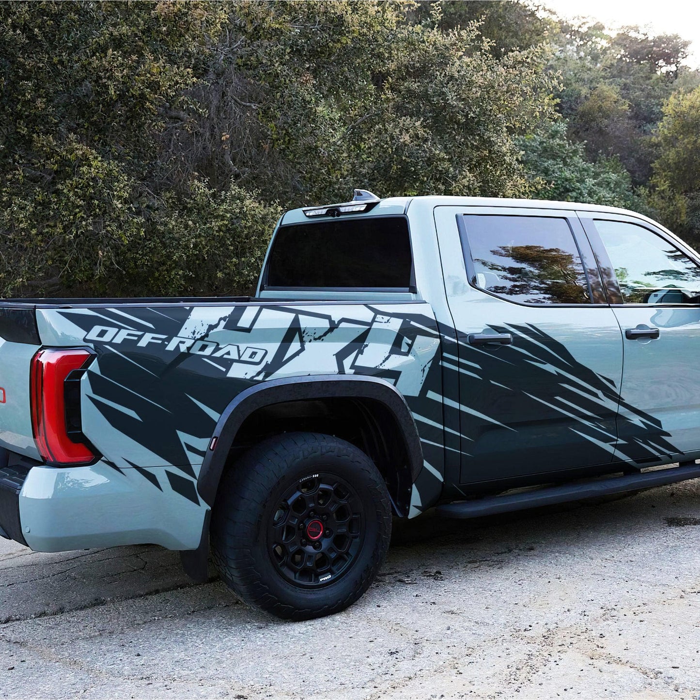 4x4 Off Road Truck Graphic Decal. Mud Splash Sticker. #6972